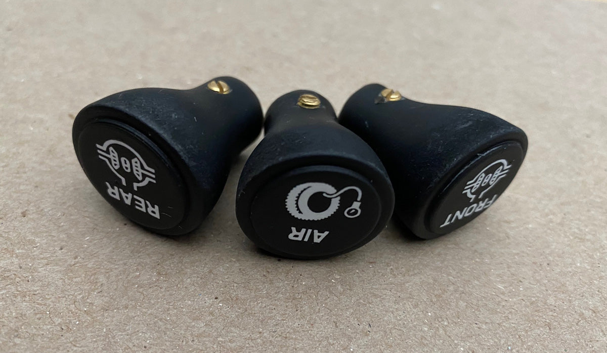 ARB Style W/Lettering Button Set of 3