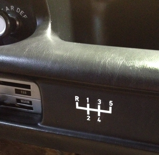 Dogleg (As-is) 'G' Shift Decal BMW 2002