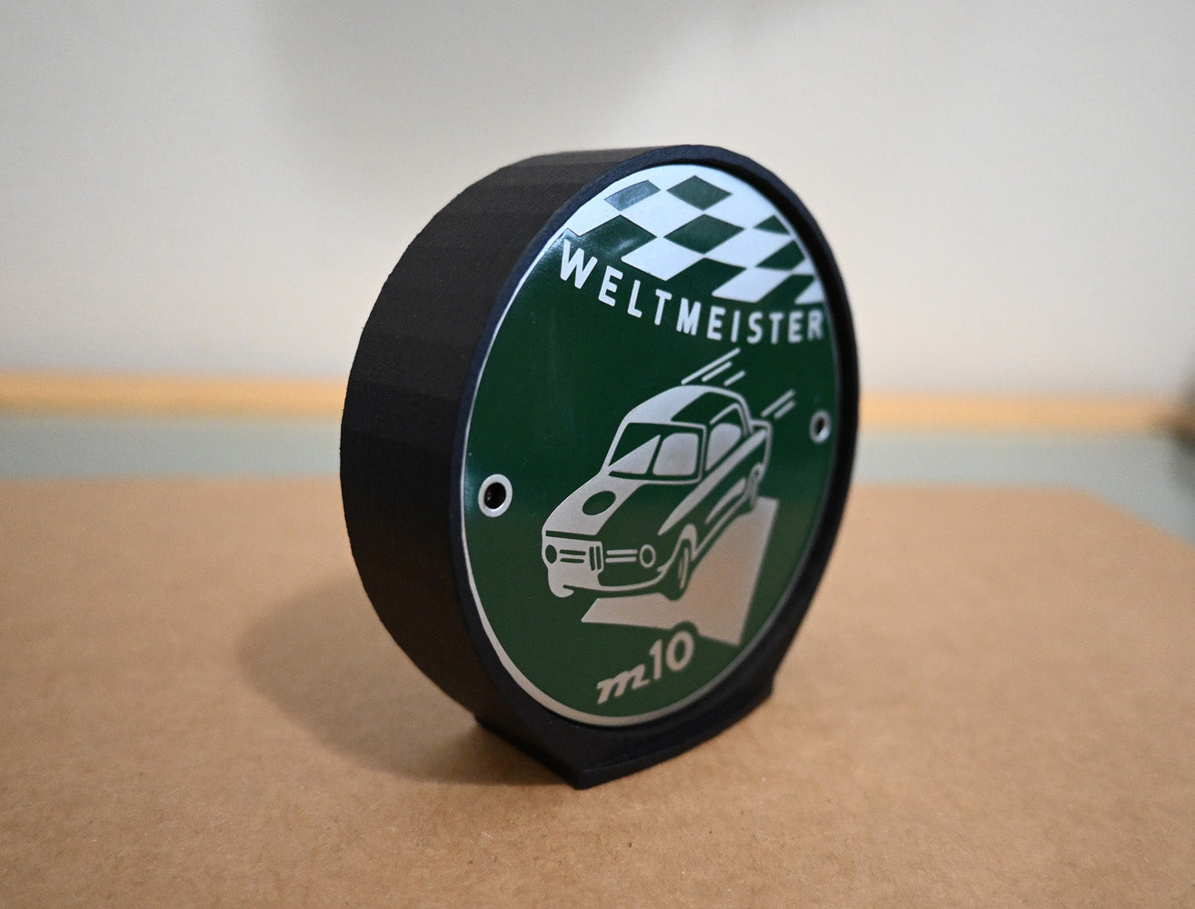 Desk Badge + Holder 'Weltmeister'